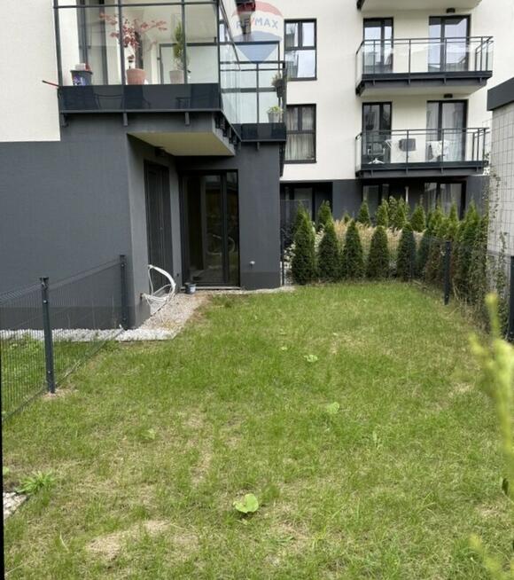 Stan deweloperski, obok Soho, z ogródkiem!