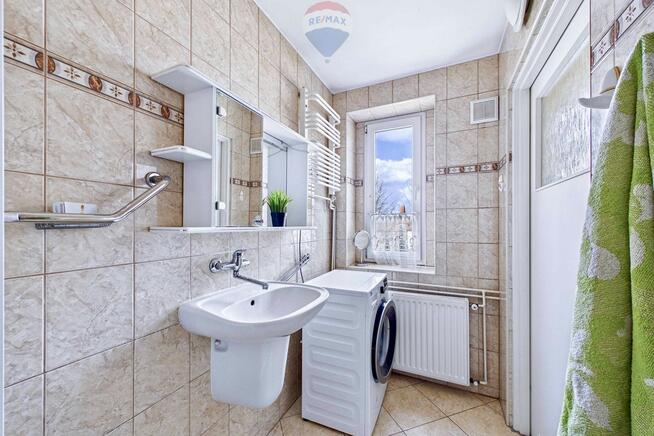 Na sprzedaż mieszkanie (5 pokoi!) + ogródek