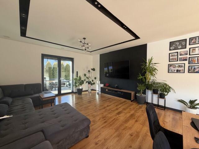 Dom Wierzchowisko gm. Mykanów