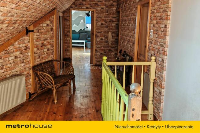 Dom 10 km od Ustki, spokojna okolica, 2 garaże!