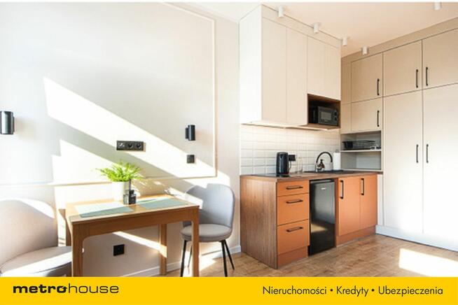 ŁÓDŹ-UL. KOWIEŃSKA, kawalerka 20 m2, drugie piętro