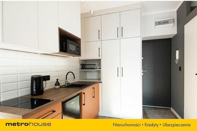 ŁÓDŹ-UL. KOWIEŃSKA, kawalerka 20 m2, drugie piętro