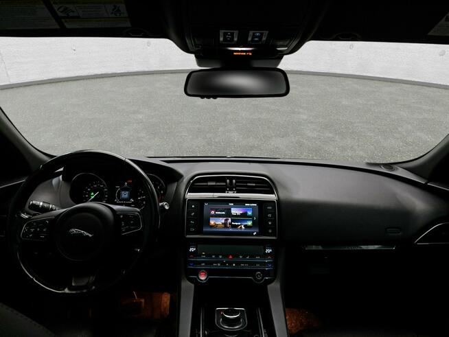 Jaguar F-PACE Poleasingowe.pl
