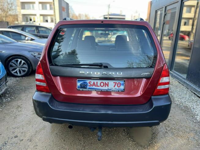 Subaru Forester 2.0 4x4 Automat Klima El szyby Lusterka Isofix Stan BDB BEZ KOROZJI