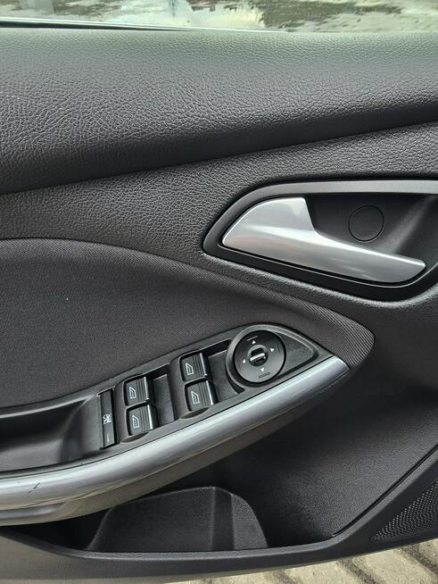 Ford Focus 1,6tdci Navigacja.Asyst.Parkowania.Tempomat.Alu.Klimatronic 2 str.OKAZ