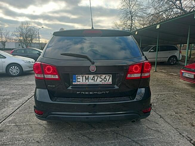 Fiat Freemont 4x4, automat, Alpine soundsystem, 7 osobowy, bardzo dobry stan