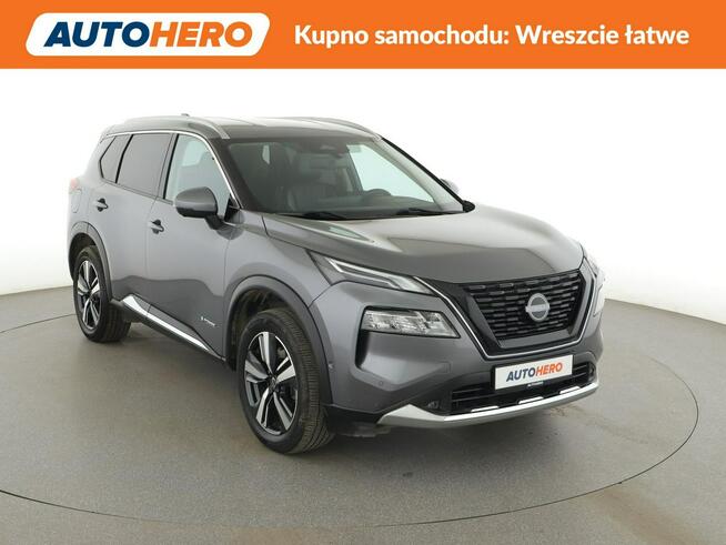 Nissan X-Trail HEV 4x4 automat full LED navi virtual cocpit kamery skóra