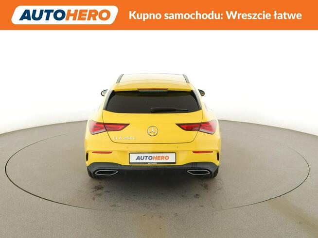 Mercedes CLA 250 PHEV Multibeam LED skóra/alcantara kamery grzane fotele
