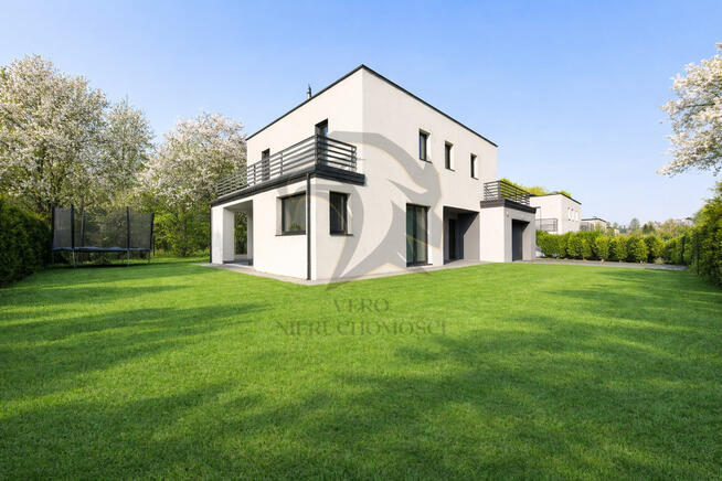 Dlaczego Jeden Osiem L?