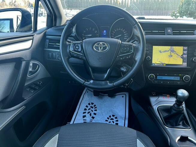 Toyota Avensis Panorama*NAVI*Kamera*Cofania*Grzane*Fotele*Serwis*ASO*Zarejestrowana