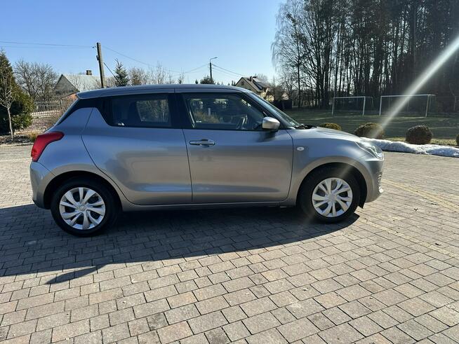 Suzuki Swift Polski Salon