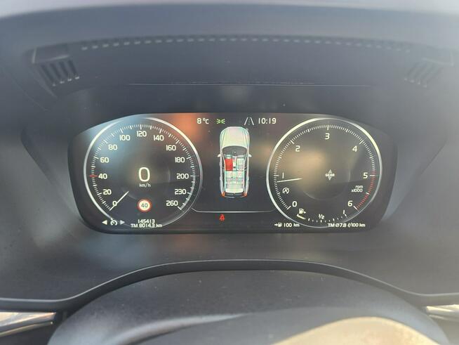 Volvo XC 60 2.0 190 D4 El.Klapa Kamera driveSelectLED Panorma R-DESING Gwarancja