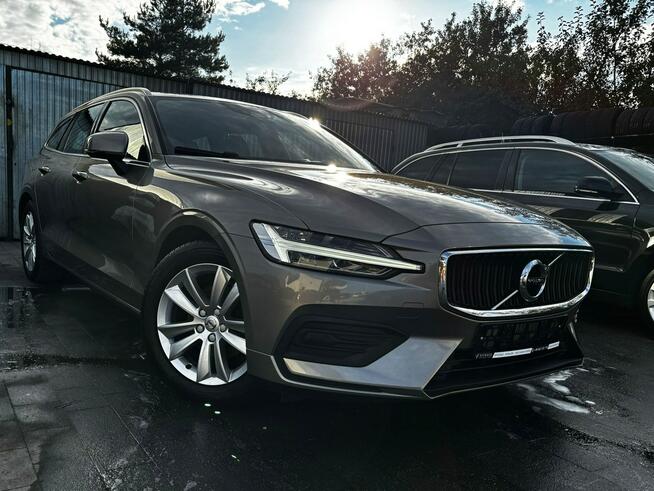 Volvo V60 Momentum 2.0D 150km SKÓRA full led NAVI kamera 2021 FV23%