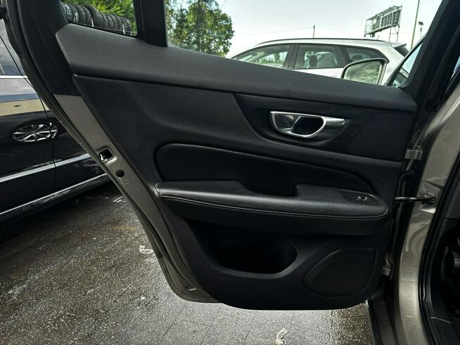 Volvo V60 Momentum 2.0D 150km SKÓRA full led NAVI kamera 2021 FV23%