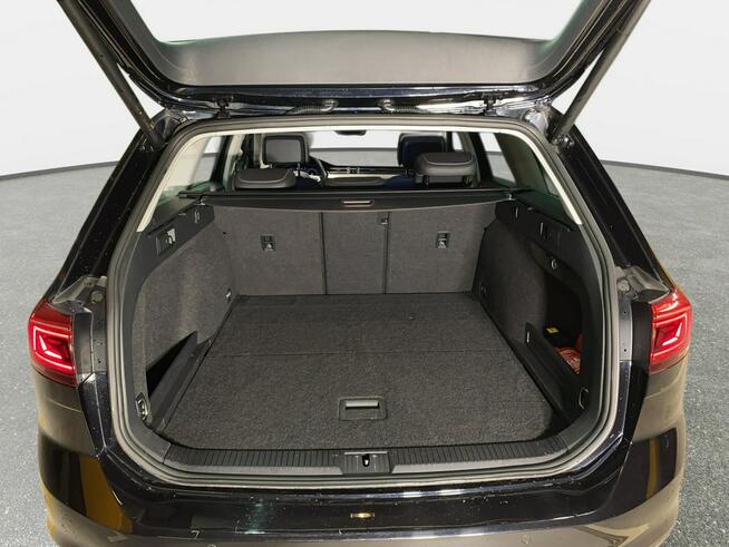 Volkswagen Passat Variant VAT 23% Elegance 2.0TSI 190KM DSG 2022 r., salon PL, I właściciel