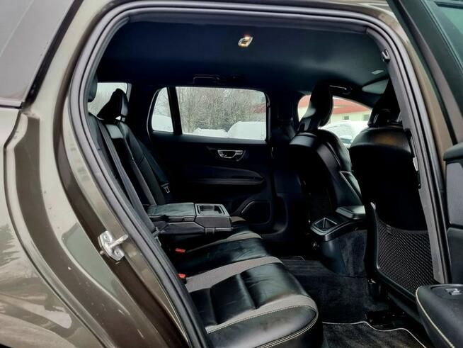 Volvo V60 1Wł Full LED R-Design Serwis Parktronic ACC Navi Bluetooth Gwarancja