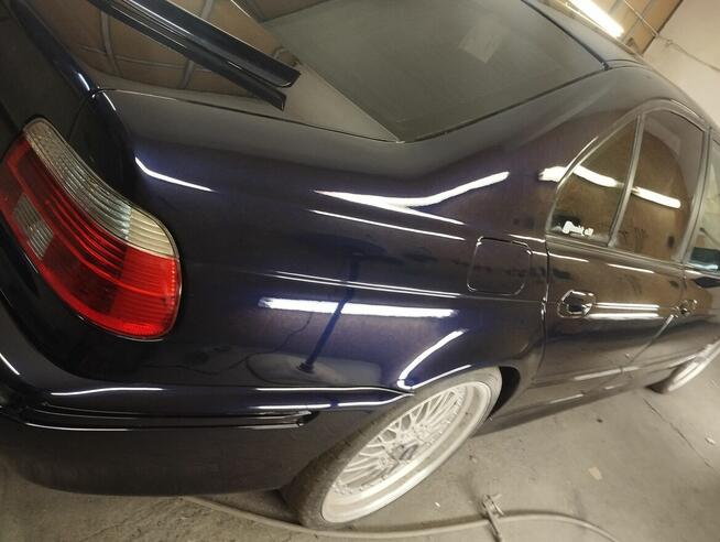 Usługi lakiernicze aut osobowych