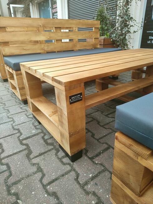 Promocja meble ogrodowe do restauracji cukierni bistro