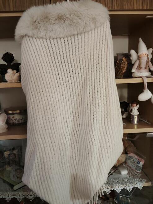 Płaszcz damski i narzutka