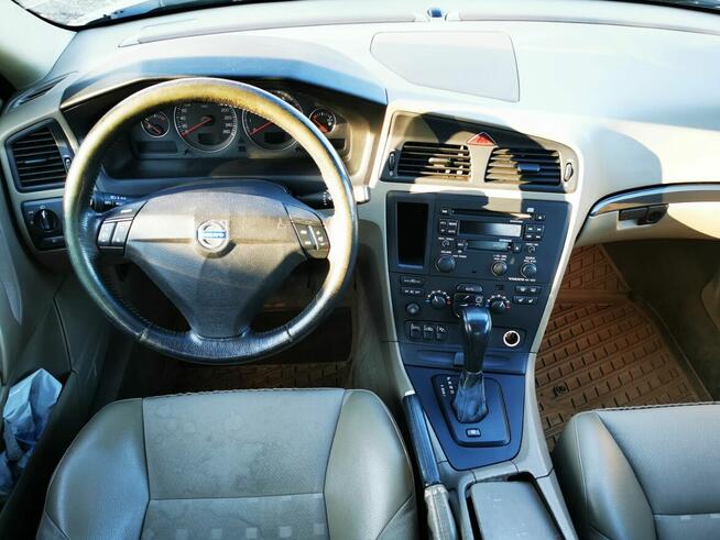 Automat, Podgrzewane fotele, 2.5T i 20V 210KM, DSTC