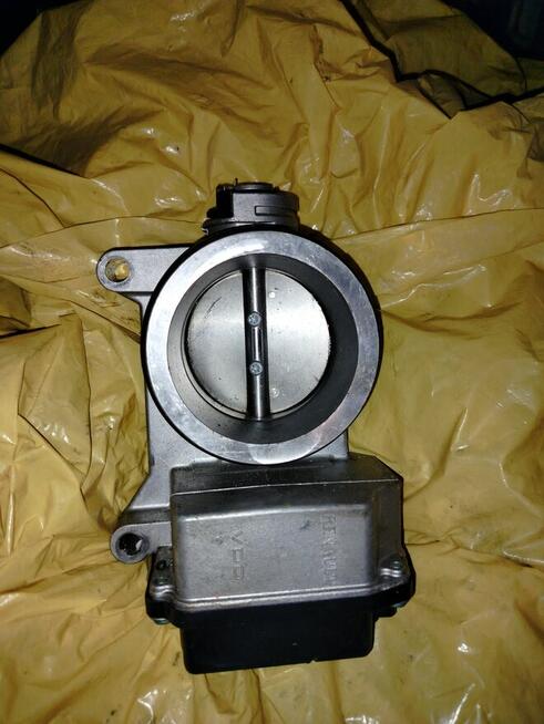 Przepustnica renault laguna 2