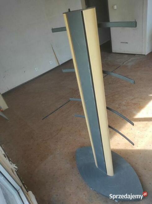 Stojak Wystawowy z Wieszakami 153cm