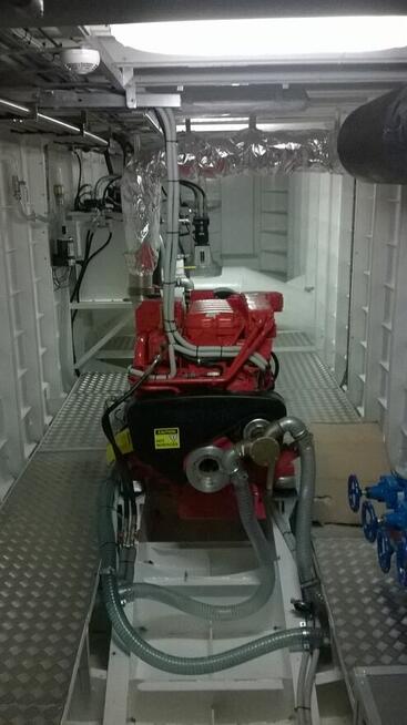 przyjmę do pracy przy budowie i remontach łodzi