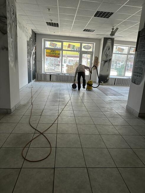Do Wynajęcia lokal 98m2 Centrum Tarnobrzega, Parter