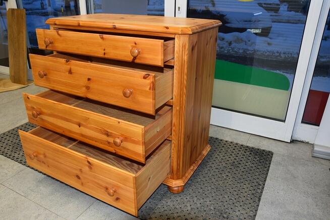 komoda z szufladami z drewna sosnowego - jak nowa