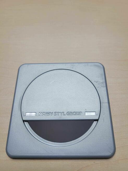 Zestaw mebli Nowy Styl klon (biurko 140x80 + kontener)