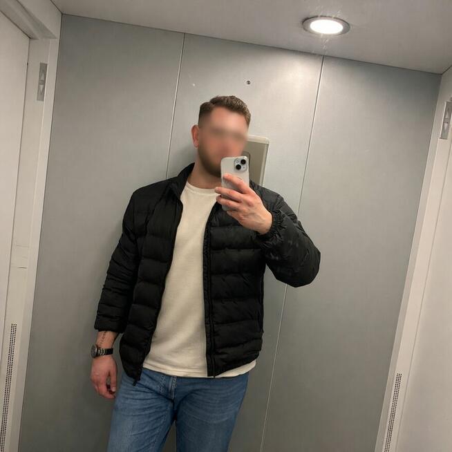 Szukam pani, par, większego grona