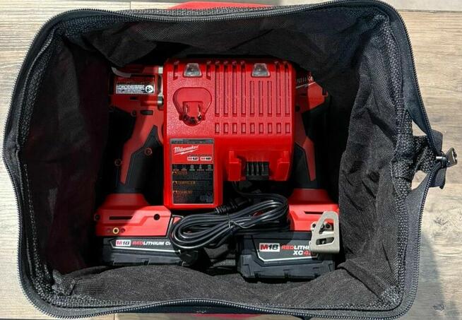 Milwaukee 3693-22 M18 zestaw wiertarko-wkr. zakrętak udar.