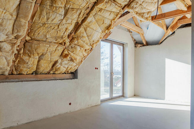 Dom w budowie. Stan surowy, zamknięty - Święciec, gm. Kramsk