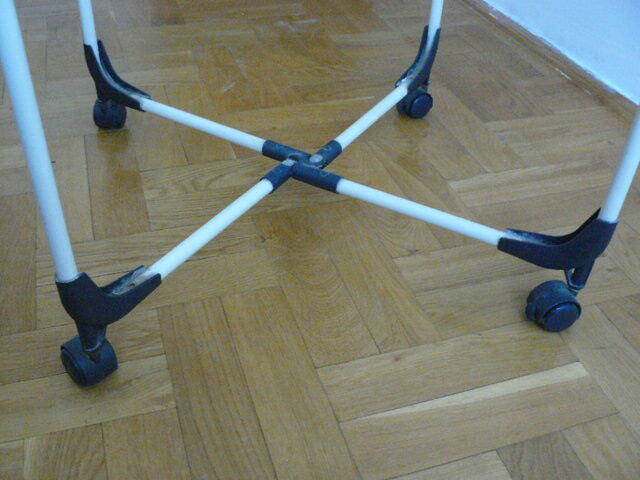 Suszarka na ubrania skladana 30 zl