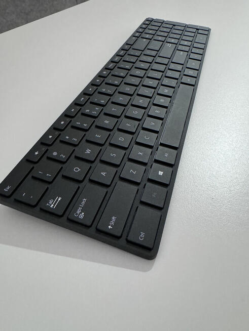 Syndyk sprzeda używany sprzęt komputerowy