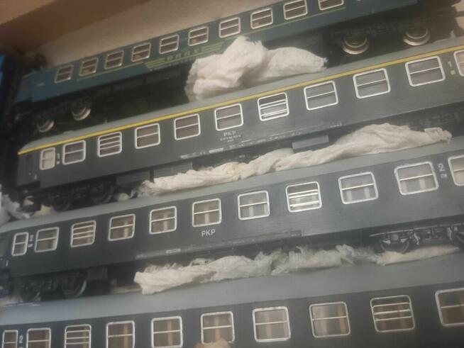wagon osobowy PKP skala TT 6szt