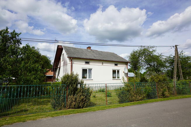 Dom, siedlisko z 36 arowa działką