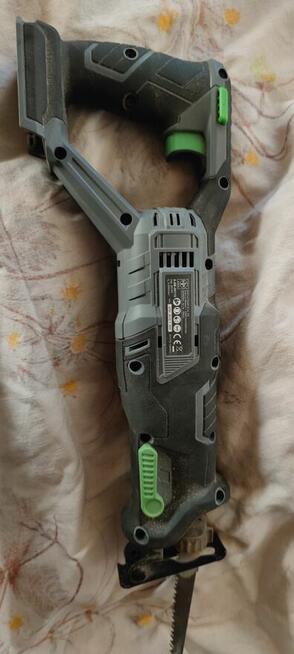 LUX Pilarka szablowa 20V 22 mm - bez akumulatora