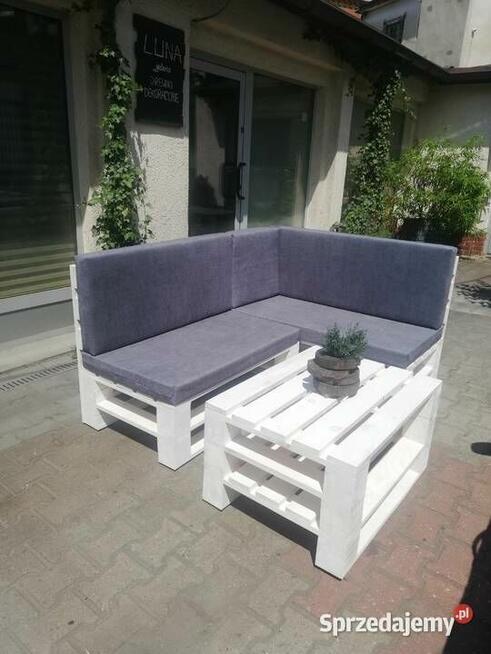 Narożnik na wzór palet