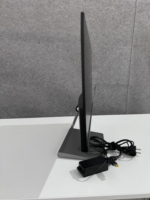 Syndyk sprzeda używany sprzęt komputerowy