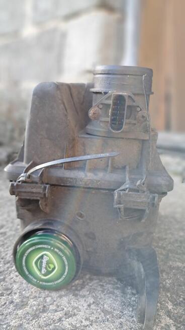 Sprzedam obudowę filtra powietrza fiat stilo 1,9jtd