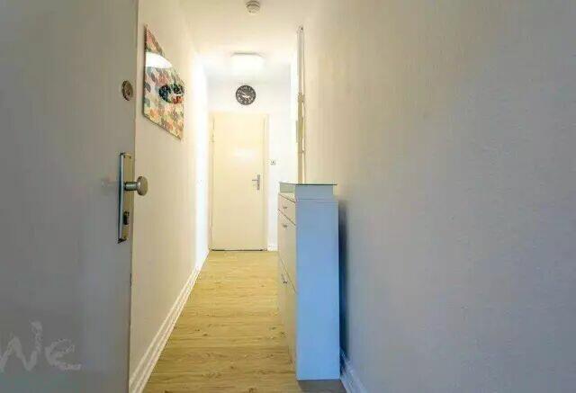 Kawalerka 32 m² z osobną kuchnią – Gdańsk Ujeścisko