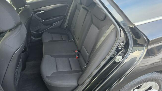 Hyundai i40 ledy xsenon duza navi mały przebieg