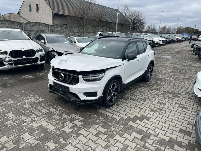 Volvo XC 40 T3 Skóra Podgrzewanie Kamera Virtual
