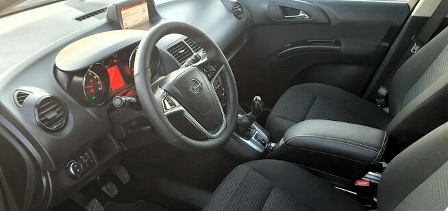 Opel Meriva Podgrzewane fotele/Nawigacja/Czujniki przód i tył/Alufelgi/Tempomat