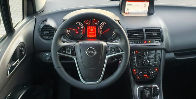 Opel Meriva Podgrzewane fotele/Nawigacja/Czujniki przód i tył/Alufelgi/Tempomat