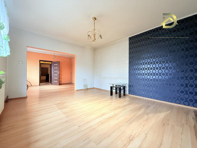 Dom Orzech gm. Świerklaniec, Wieczorków