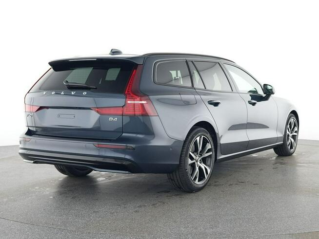 Volvo V60 B4(B) Plus Dark *Gwarancja*FV23%*