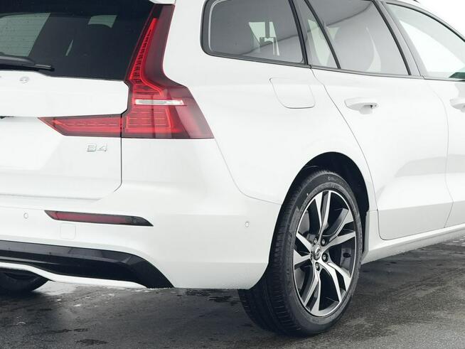 Volvo V60 B4(B) Plus Dark *Gwarancja*FV23%*