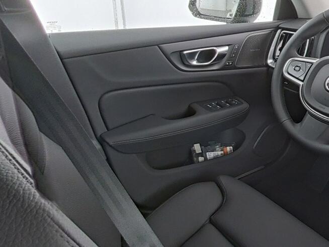Volvo V60 B4(B) Plus Dark *Gwarancja*FV23%*